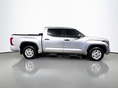 Used 2022 Toyota Tundra SR5 image 3