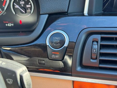 Used 2015 BMW 528i Sedan image 30