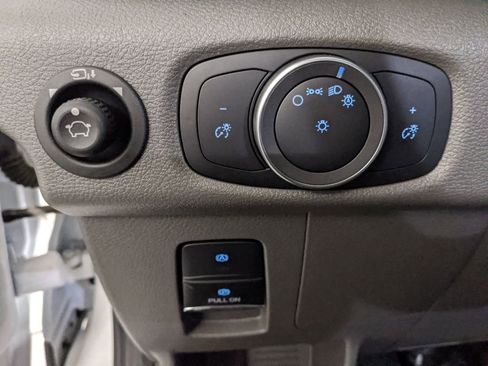 New 2025 Ford Transit 150 Low Roof image 19