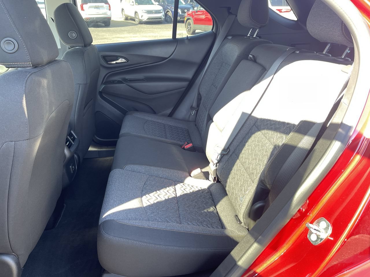 Used 2023 Chevrolet Equinox LT FWD image 24