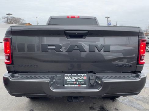 Used 2025 RAM 2500 Big Horn image 7