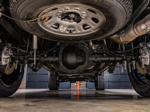 Used 2025 Chevrolet Silverado 2500 LTZ w/ LTZ Plus Package image 15