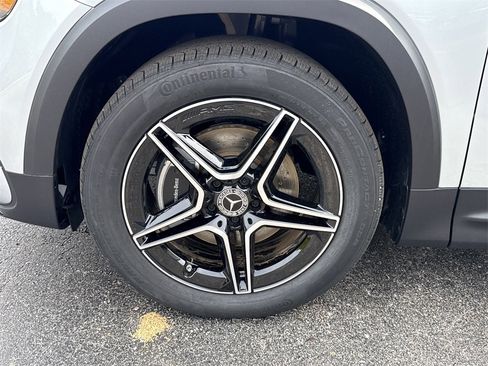 Certified 2025 Mercedes-Benz GLB 250 GLB 250 image 9