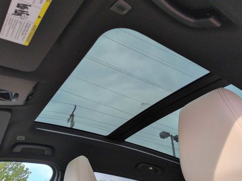 Certified 2023 BMW X1 xDrive28i w/ Premium Package image 20