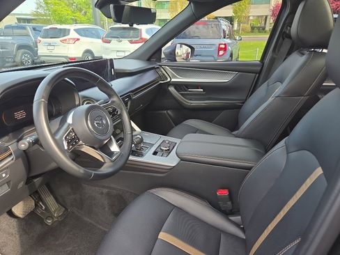 Used 2025 MAZDA CX-90 Plug-In Hybrid w/ Premium Plus AWD/4WD image 12