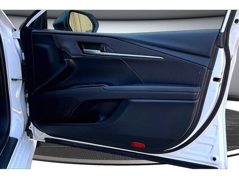 Used 2025 Toyota Camry LE FWD image 48