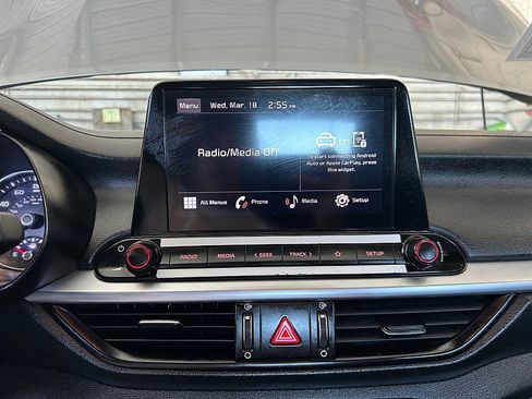 Used 2023 Kia Forte LXS image 18