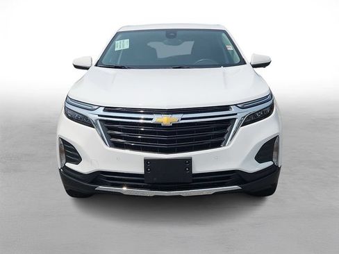 Used 2024 Chevrolet Equinox LT AWD/4WD image 2