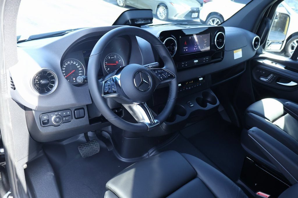 New 2026 Mercedes-Benz Sprinter 2500 image 3