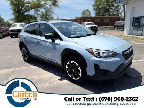 Used 2021 Subaru Crosstrek 2.0i image 3