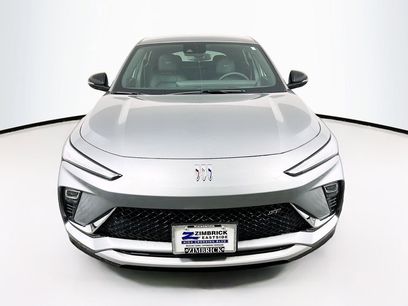 New 2025 Buick Envista Sport Touring w/ Convenience II Package