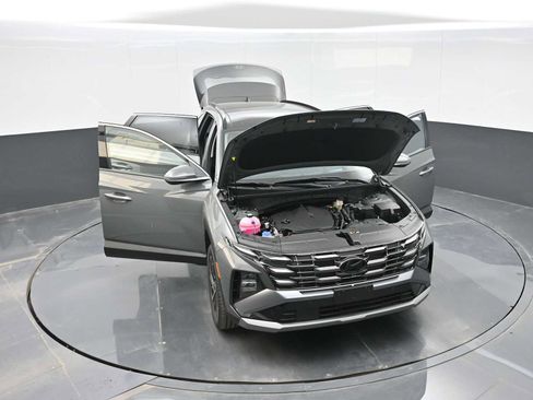 New 2026 Hyundai Tucson Limited image 38