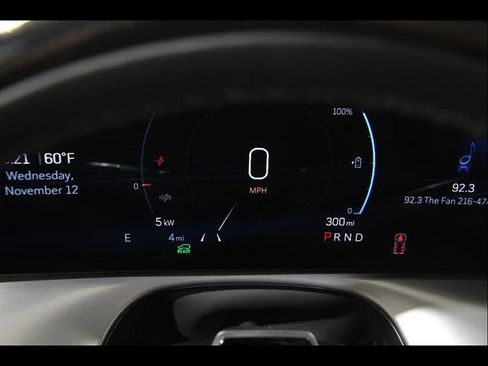 New 2026 Cadillac Vistiq Premium Luxury AWD/4WD image 9