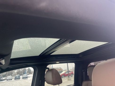 Used 2024 Nissan Titan Platinum Reserve w/ Moonroof Package image 9