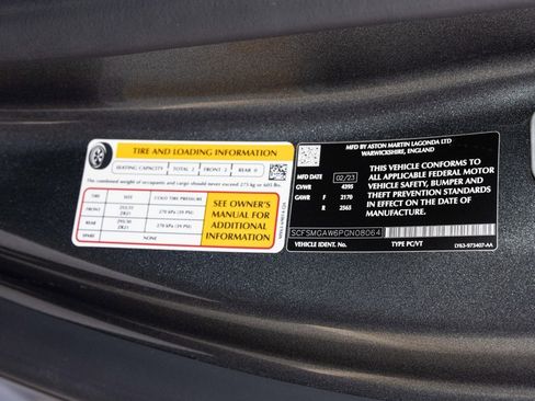 Used 2023 Aston Martin V8 Vantage Coupe image 60