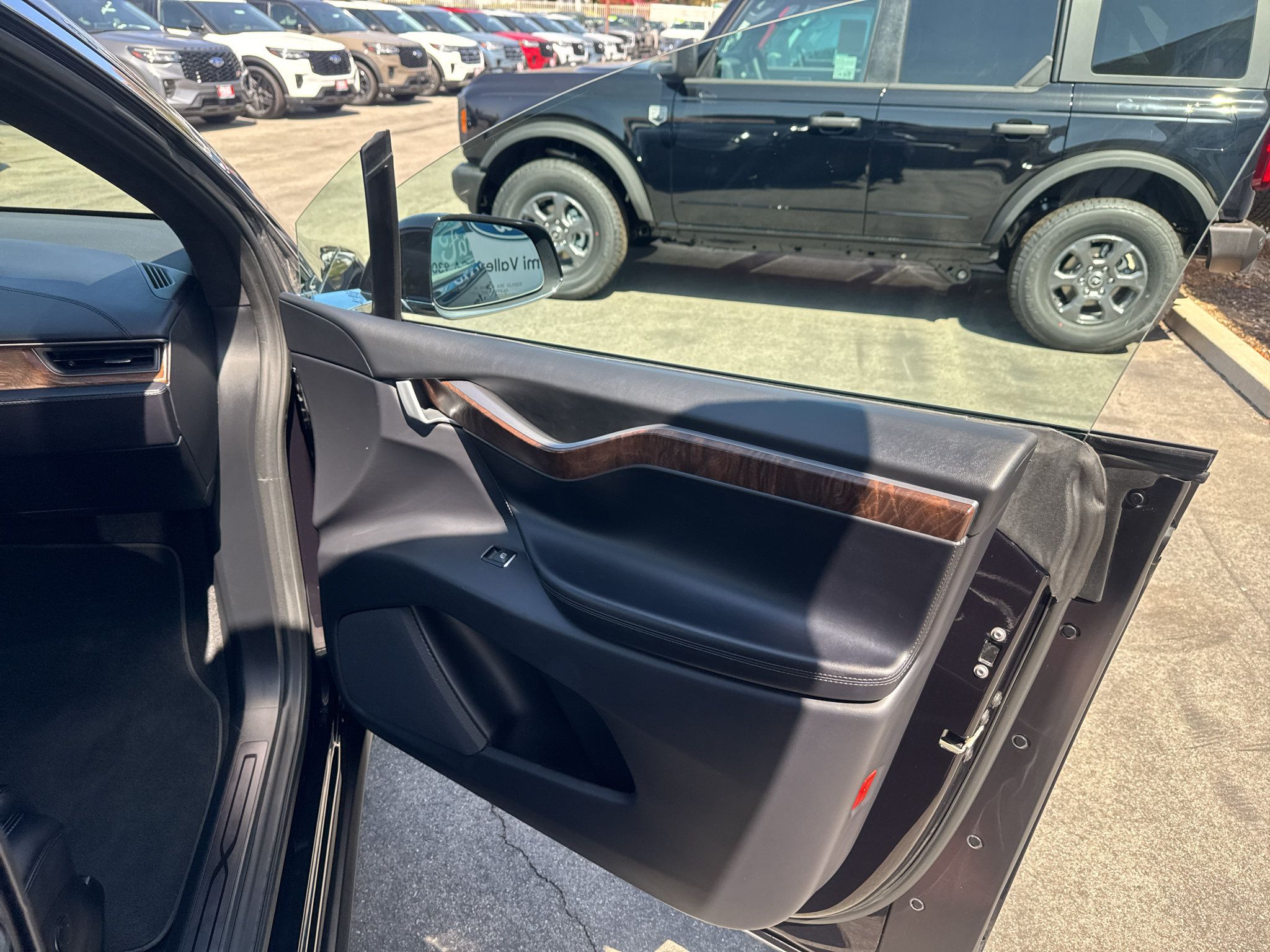 Used 2018 Tesla Model X 100D AWD/4WD image 24