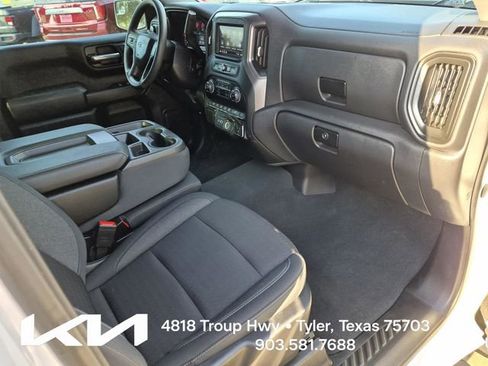 Used 2023 Chevrolet Silverado 1500 Custom Trail Boss AWD/4WD image 14