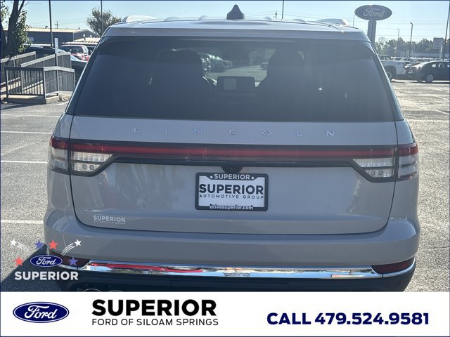 Used 2025 Lincoln Aviator Reserve w/ Illumination Package AWD/4WD image 5