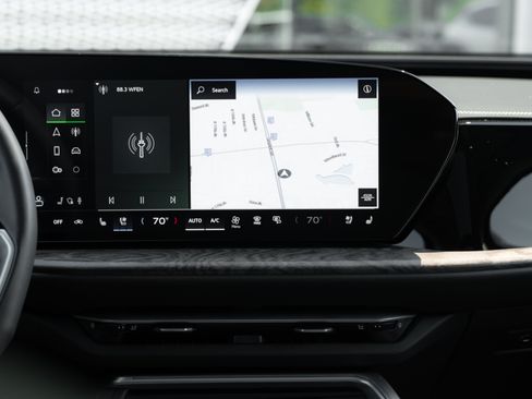 Certified 2025 Audi Q5 Premium w/ Premium Plus AWD/4WD image 11
