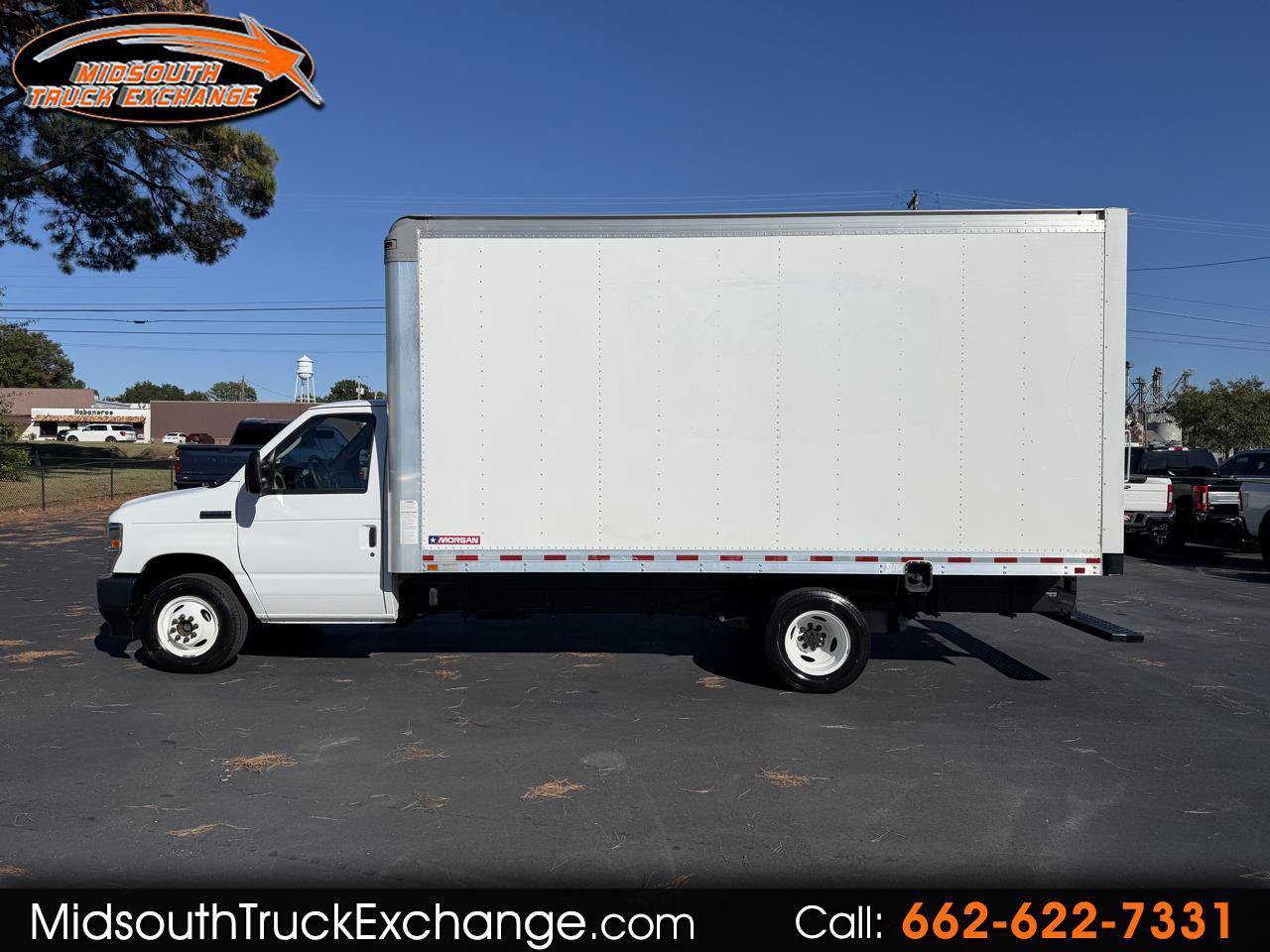 Used 2022 Ford E-350 and Econoline 350 Super Duty w/ Power Windows & Locks Group RWD image 1