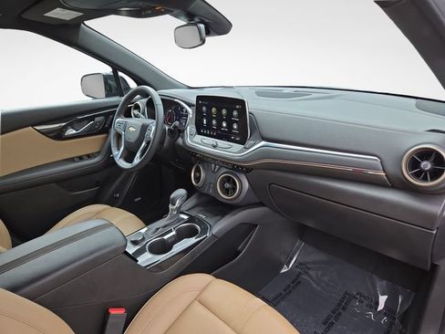 Used 2023 Chevrolet Blazer Premier w/ Enhanced Convenience Package AWD/4WD image 11