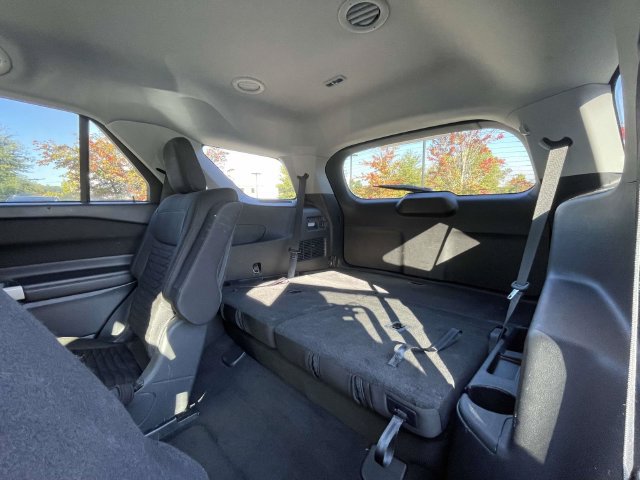 Used 2020 Ford Explorer XLT AWD/4WD image 18