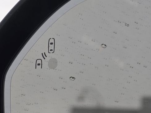 Used 2019 Ford Expedition Limited w/ Equipment Group 302A image 18