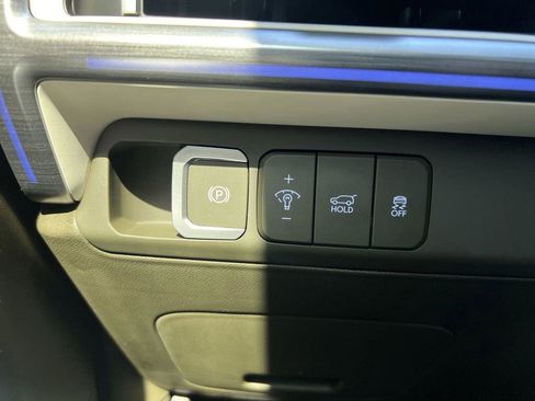 New 2025 Hyundai Santa Fe Calligraphy FWD image 26