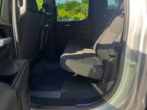 Used 2020 Chevrolet Silverado 1500 Custom w/ Custom Value Package AWD/4WD image 23