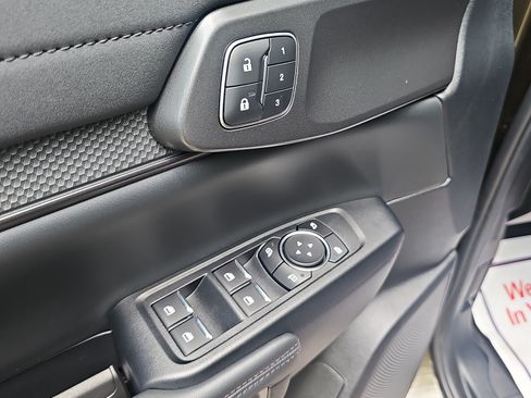 Used 2025 Ford Ranger Raptor AWD/4WD image 19