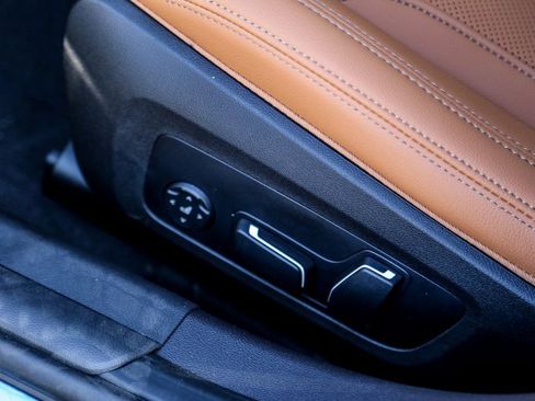 New 2026 BMW 330i xDrive Sedan w/ Premium Package image 20