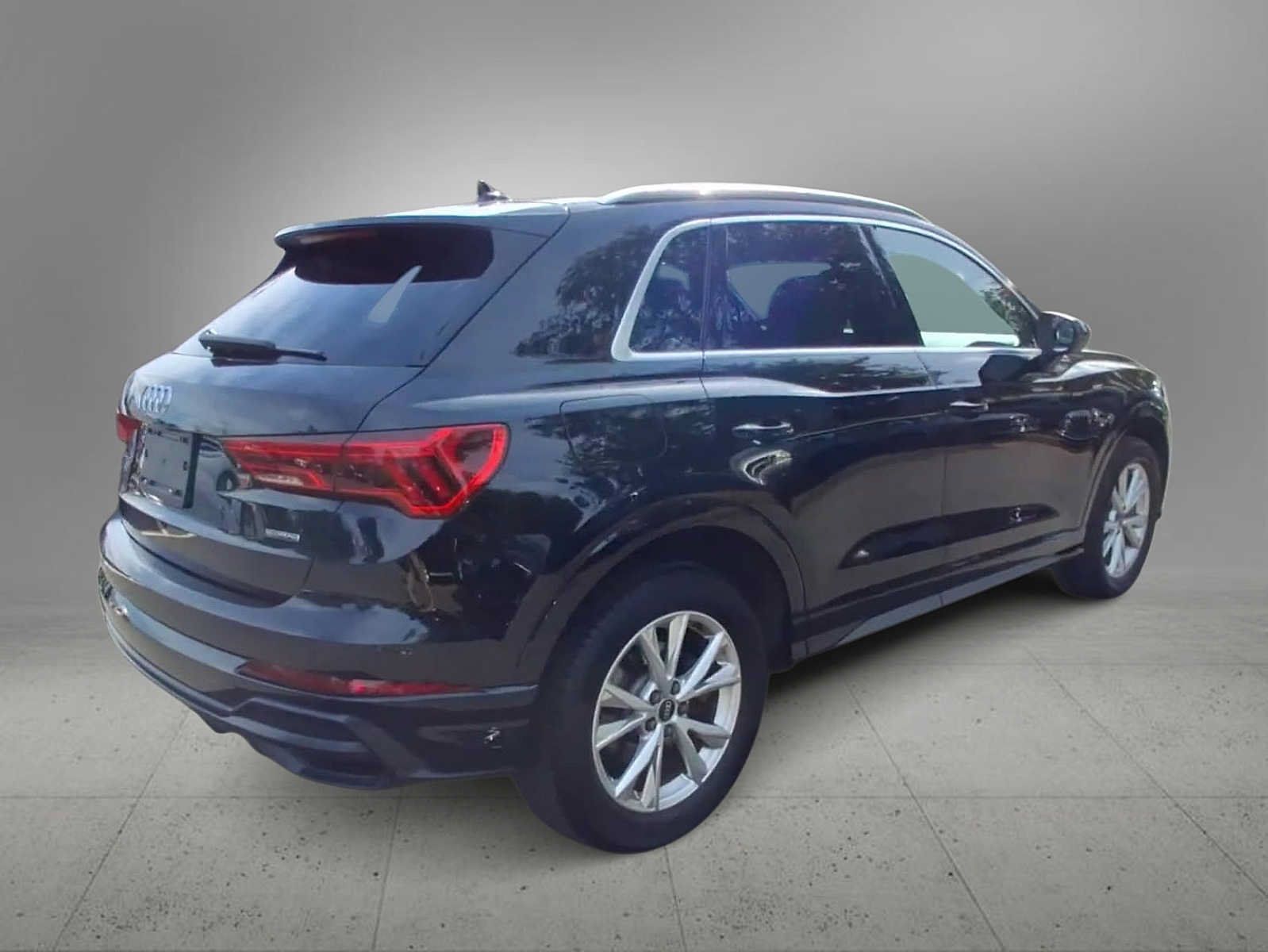 Used 2022 Audi Q3 2.0T Premium AWD/4WD image 8