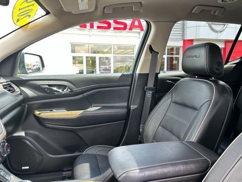 Used 2019 GMC Acadia Denali w/ Technology Package AWD/4WD image 38