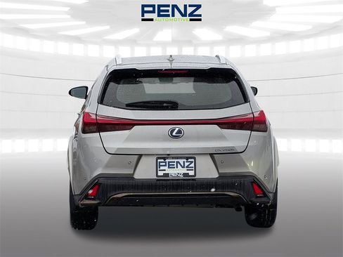 Used 2022 Lexus UX 250h F Sport image 4