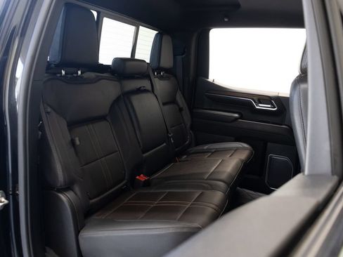 Used 2023 Chevrolet Silverado 1500 High Country AWD/4WD image 28