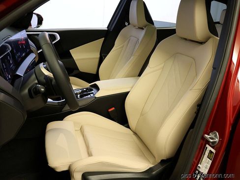 Certified 2025 BMW X3 xDrive30i image 10