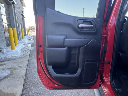 Used 2021 Chevrolet Silverado 1500 Custom image 29