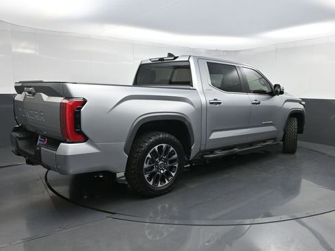 Used 2024 Toyota Tundra Limited AWD/4WD image 28