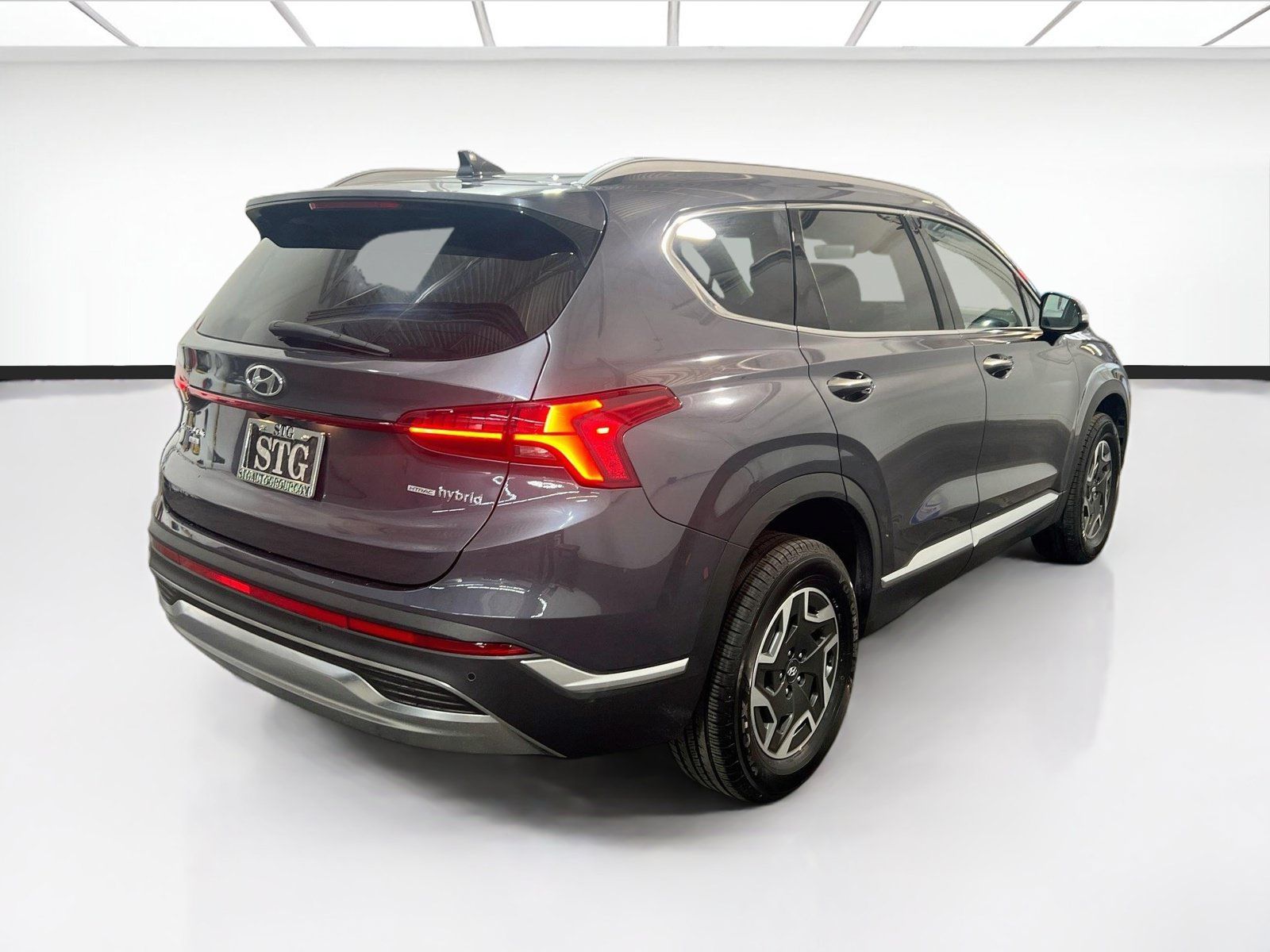 Used 2022 Hyundai Santa Fe Blue AWD/4WD image 4