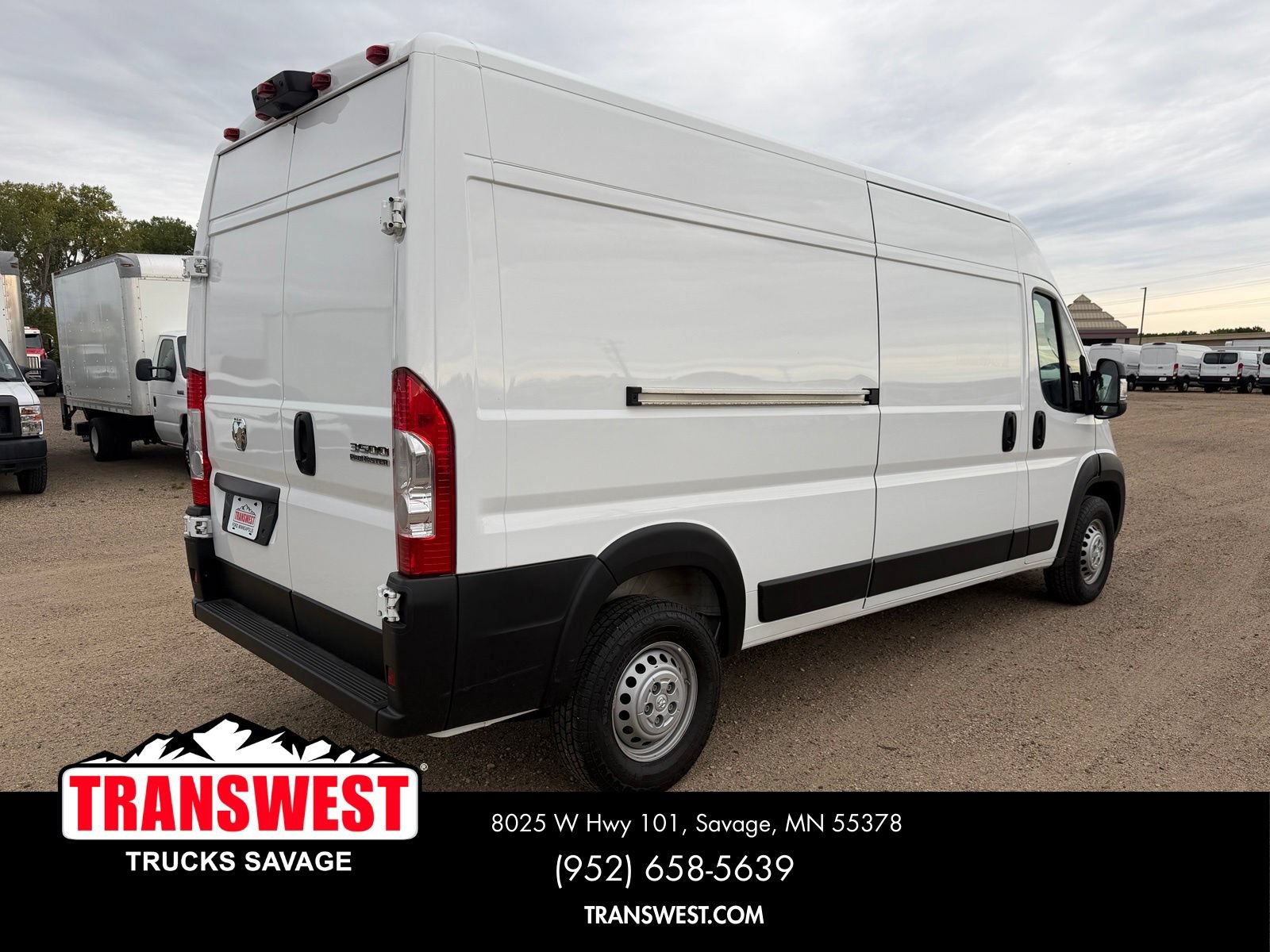 Used 2025 RAM ProMaster 3500 w/ Convenience Group FWD image 5
