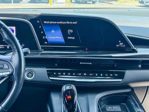 Certified 2022 Cadillac Escalade Sport AWD/4WD image 17