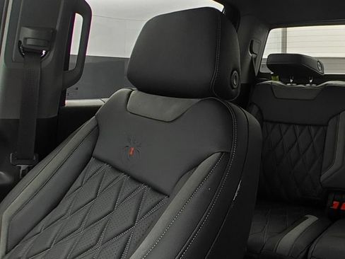 New 2026 Chevrolet Silverado 1500 RST AWD/4WD image 9