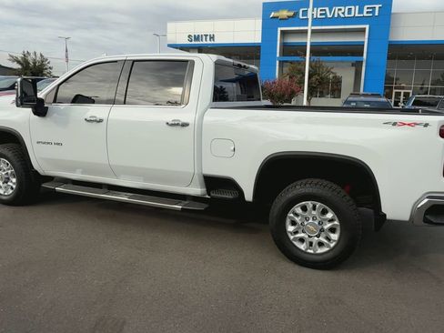 Used 2022 Chevrolet Silverado 2500 LTZ w/ LTZ Convenience Package image 5