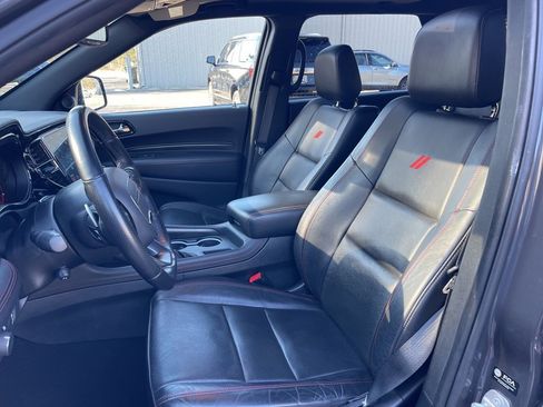 Used 2024 Dodge Durango GT image 19