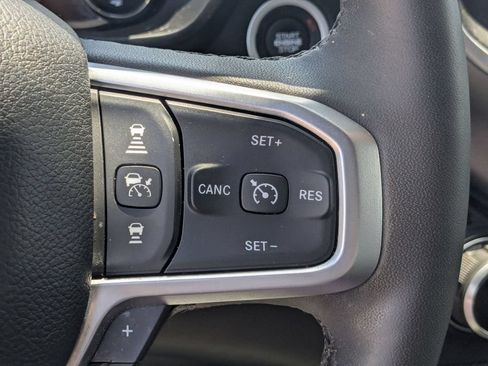 Used 2025 RAM 1500 Big Horn AWD/4WD image 18