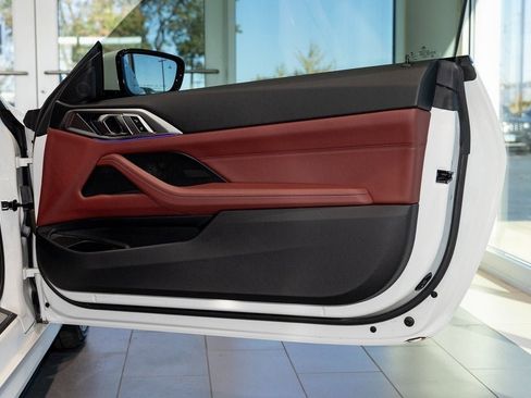 Used 2021 BMW 430i xDrive Coupe w/ Premium Package image 19