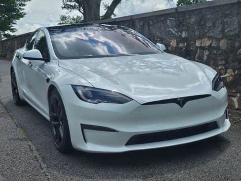 Used 2023 Tesla Model S Plaid AWD/4WD image 12