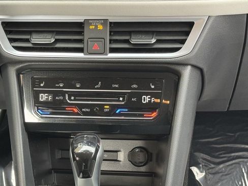 New 2026 Volkswagen Taos SE AWD/4WD image 18