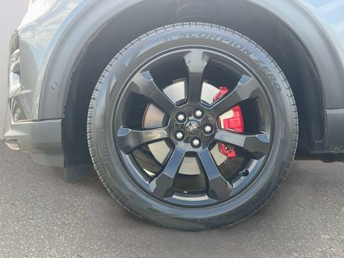 Used 2021 Ford Explorer ST w/ Equipment Group 401A AWD/4WD image 32