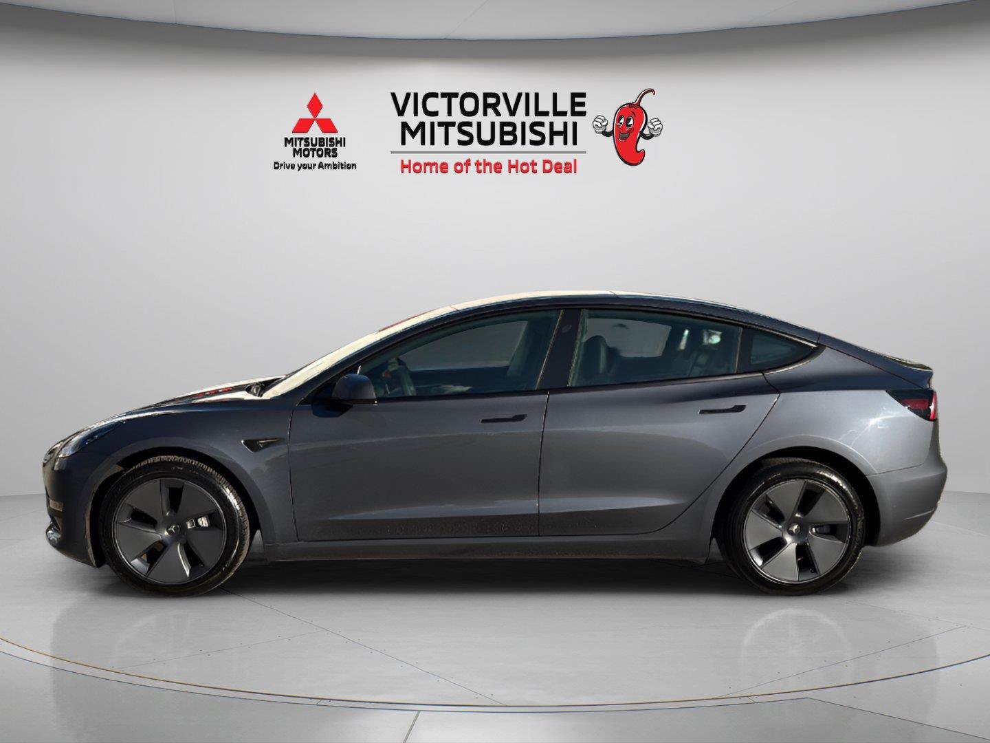 Used 2023 Tesla Model 3 Standard Range RWD image 4